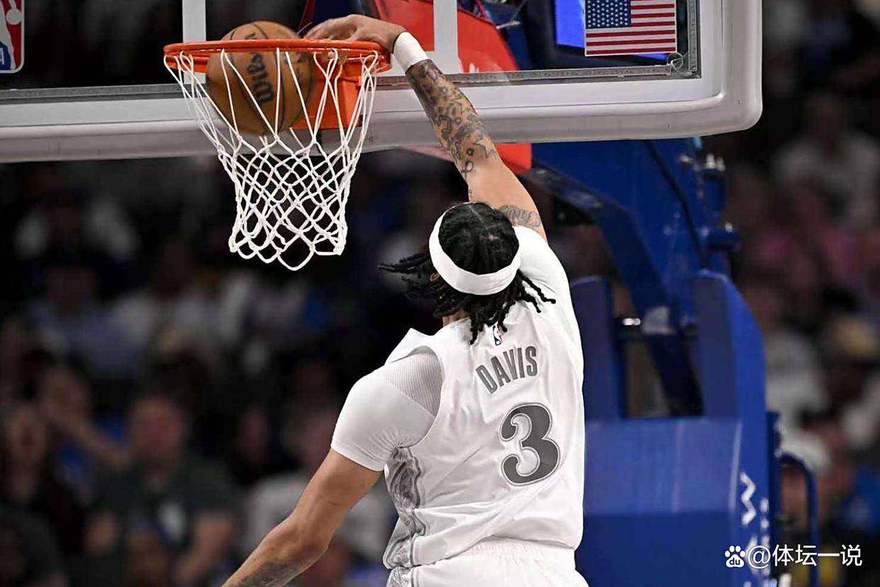 达拉斯独行侠球员缺席